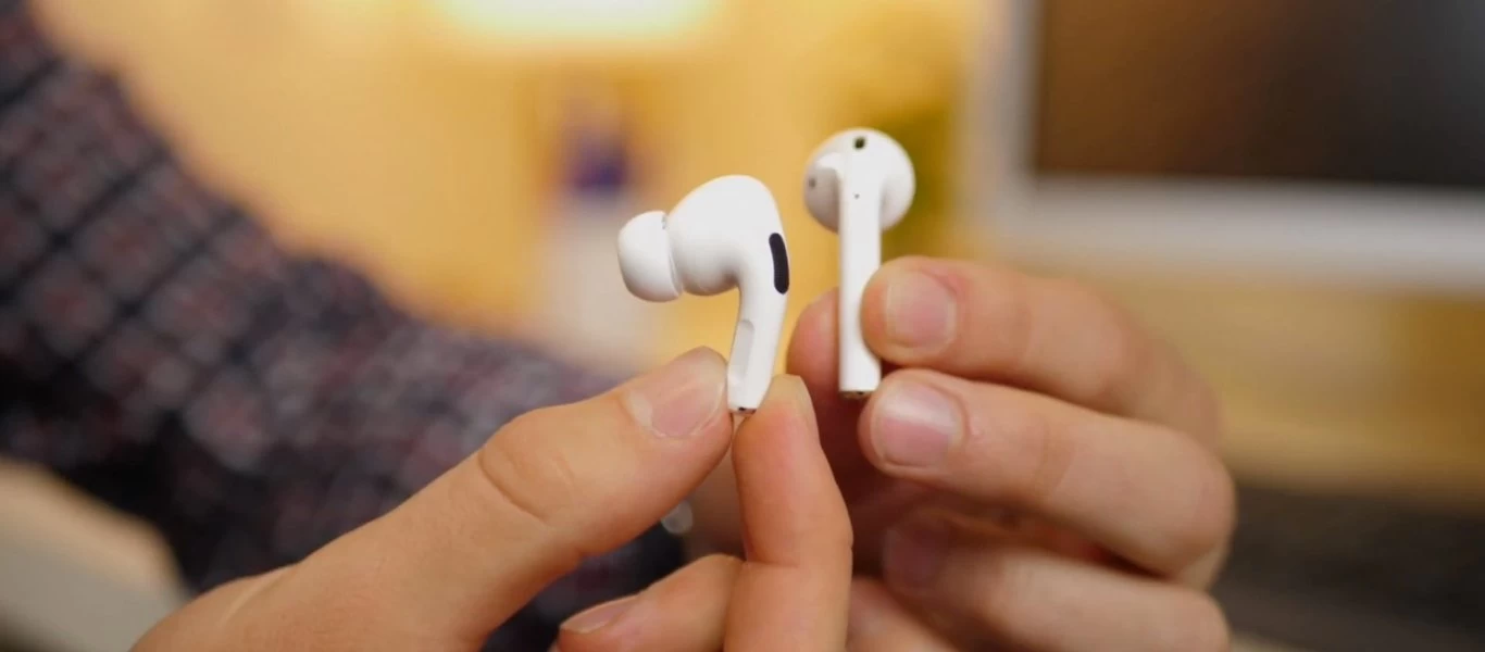 Άνδρας κατάπιε AirPod μέσα στον ύπνο του - Το κατάλαβε επειδή ένιωσε δυσφορία (βίντεο)